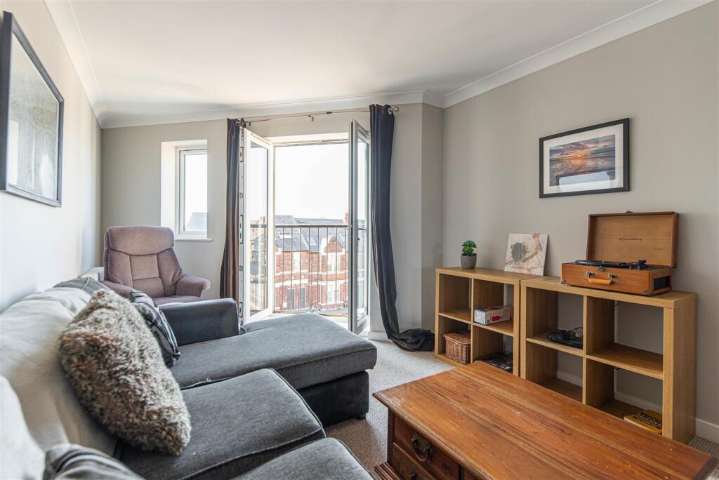 Apartment in Newcastle upon Tyne, Heaton - More