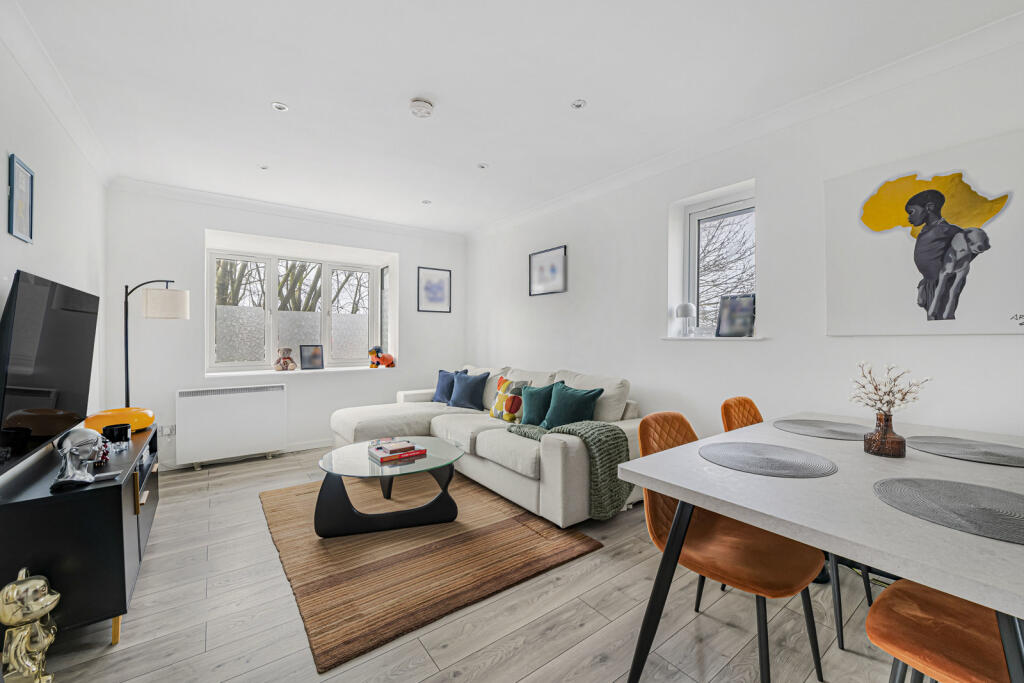 Main image of property: Denning Avenue, Croydon, CR0