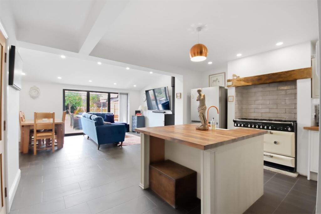 House in Sheffield - View 2