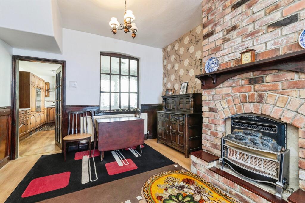 House in Stockton-on-Tees, Headland - View 5