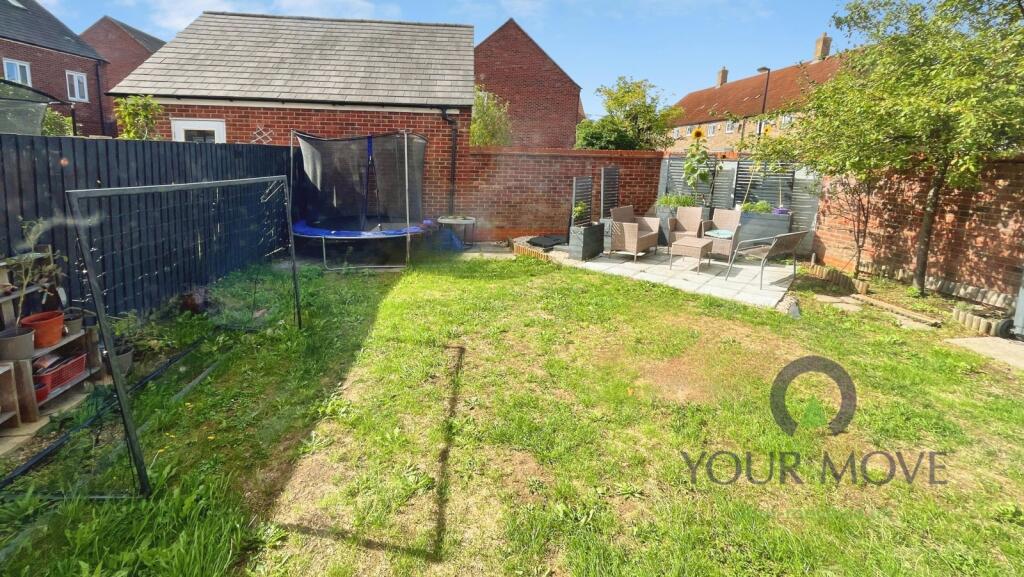 House in Milton Keynes - View 3