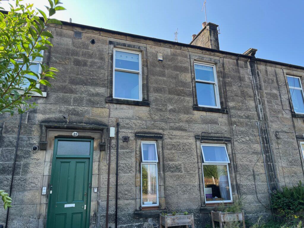 Main image of property: 24c Union Street Stirling FK8 1NY
