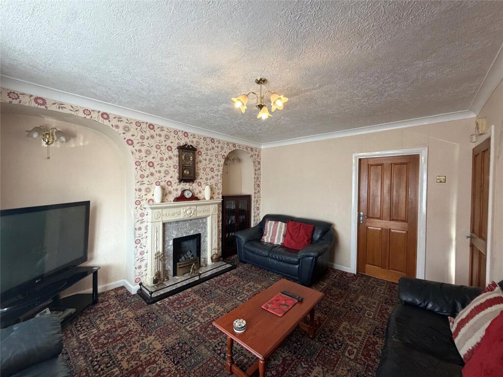 House in Birmingham, West Midlands - View 5
