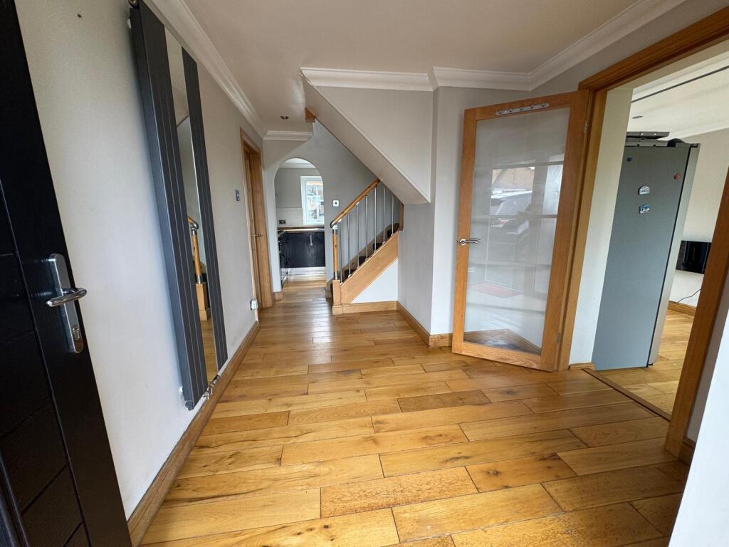 Denholme, Upholland WN8 photo 2