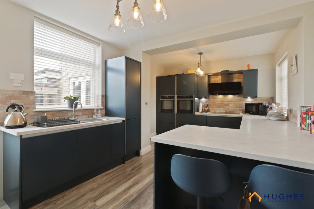 House in Sheffield, South Yorkshire - View 4