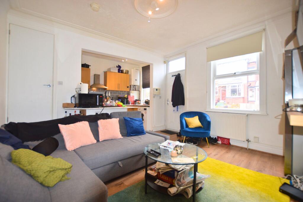 Main image of property: Lumley Terrace, Leeds, LS4