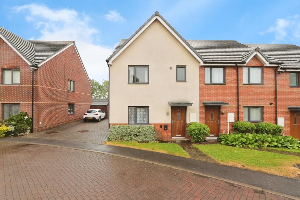 Main image of property: Hope Avenue, Dinnington, Sheffield, South Yorkshire, S25