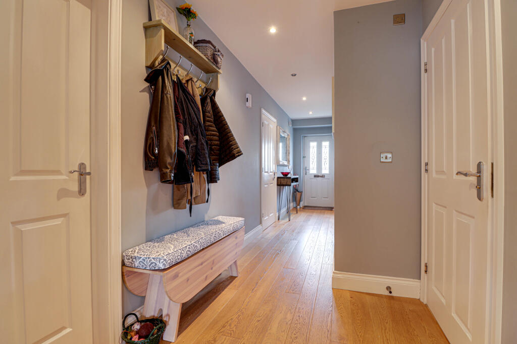 Additional image 9 of Pipers Avenue, Harpenden, Hertfordshire, AL5