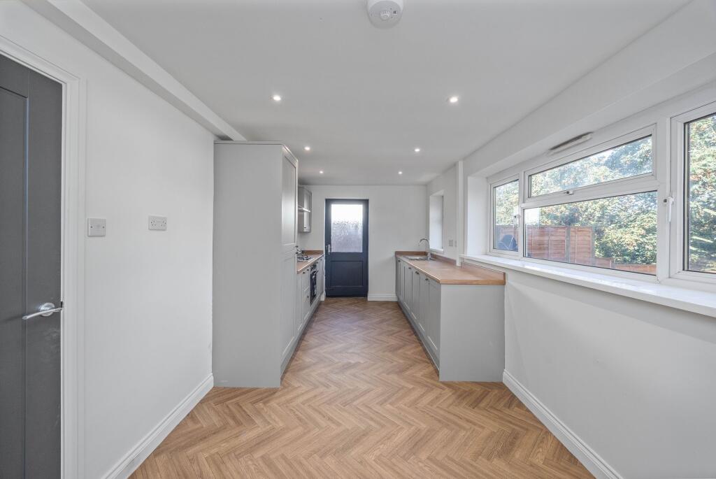 House in Wolverhampton - View 4