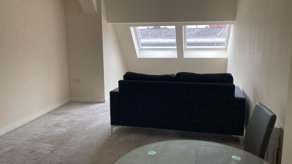 Apartment in Derby - View 3