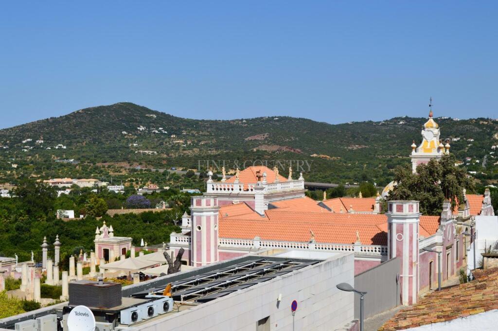 Main image of property: Algarve, Estói