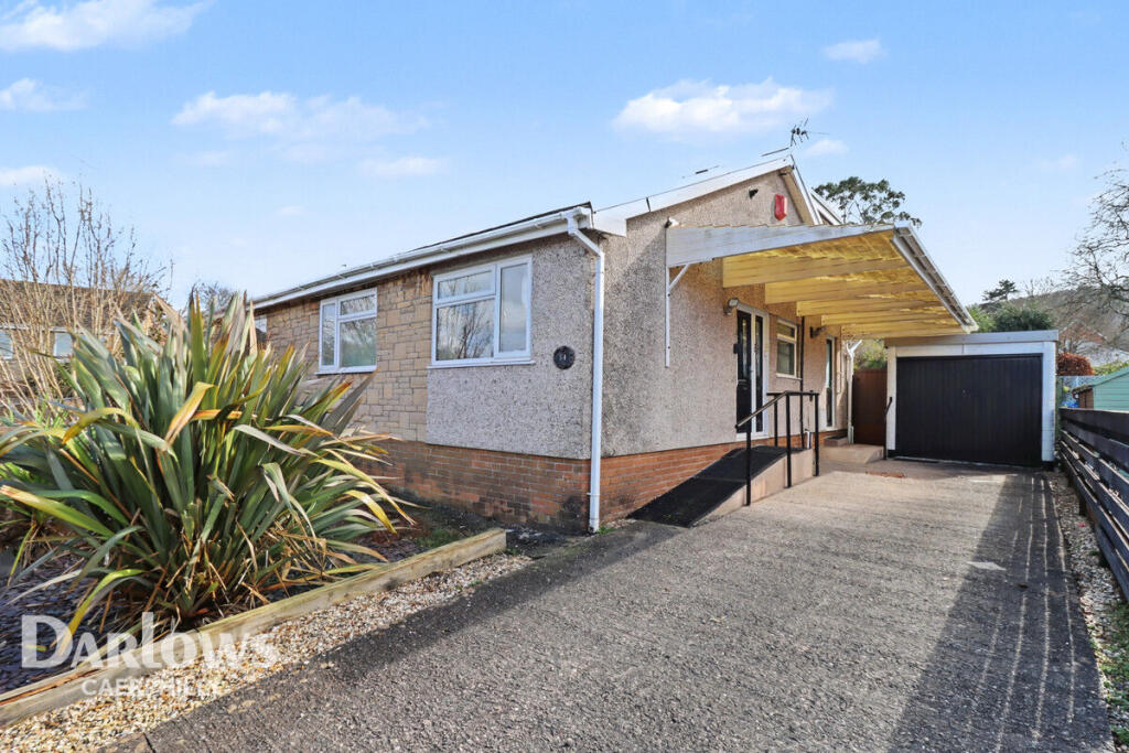 4-bed semi-detached on St Clears Close, Caerphilly, £335,000