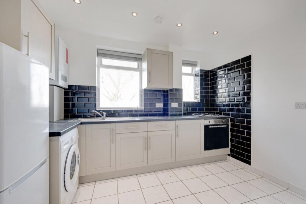 Main image of property: Wilton Road, Muswell Hill, N10