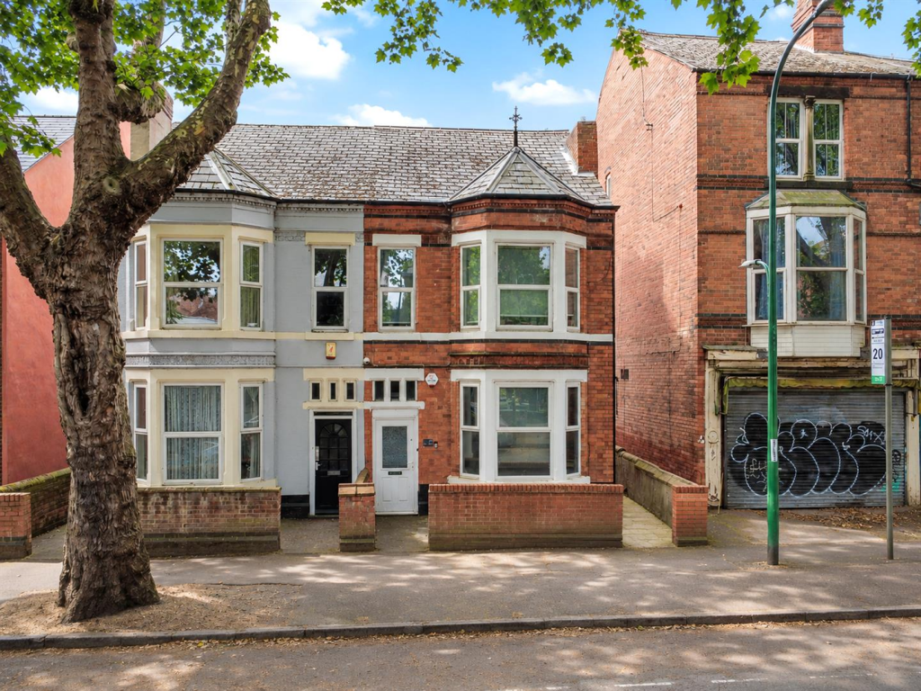 Main image of property: Lenton Boulevard, Nottingham