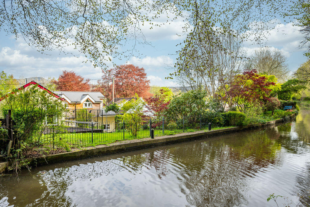 Main image of property: Govilon, Abergavenny