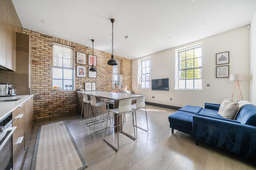 Apartment in Tonbridge - View 3