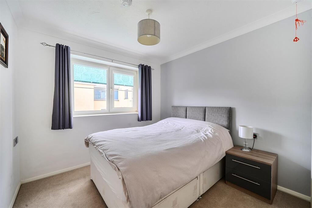 Apartment in Bournemouth - More