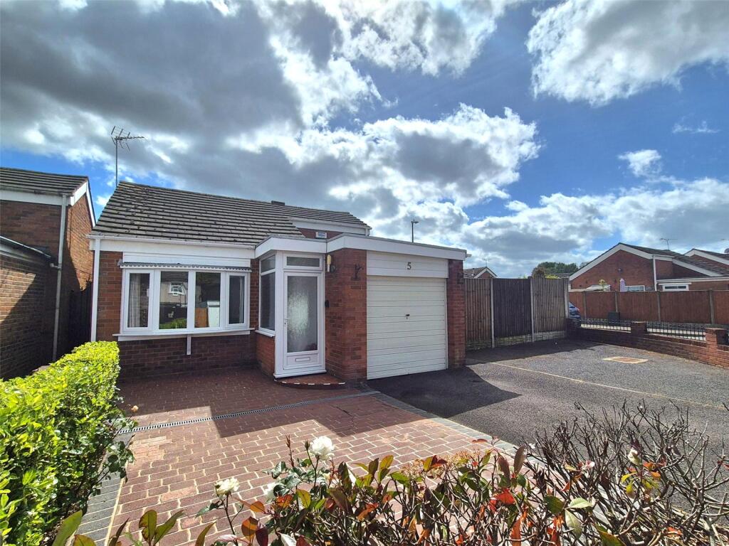 Main image of property: Pontypool Avenue, BINLEY, Coventry, CV3