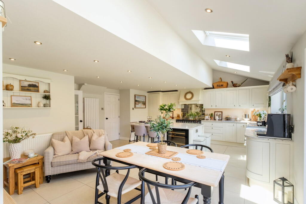 House in Rushcliffe, East Leake - View 5