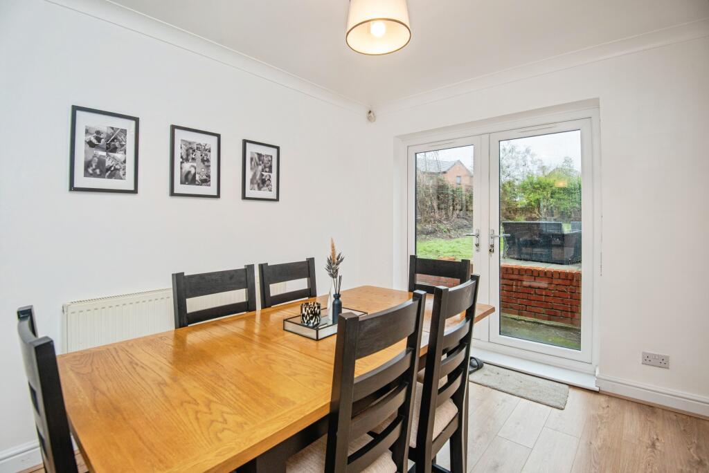 Oldgate Lane, Thrybergh, Rotherham, S65 photo 4