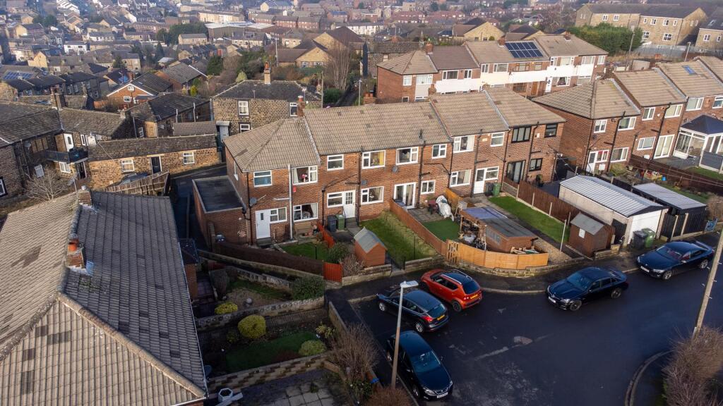 Morland Close photo 2