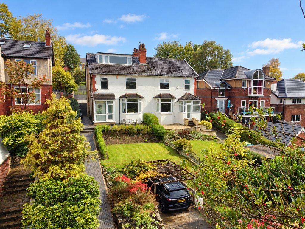 Main image of property: Bunkers Hill, Romiley