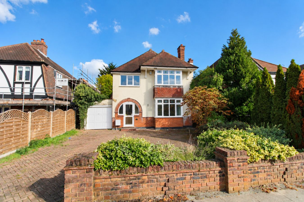 Hayes Way, Park Langley, Beckenham, BR3