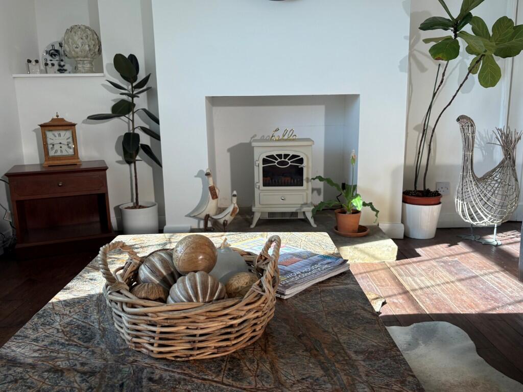 Low Farm Cottage, 25 Low Lane, Mickleby TS13 5LY photo 4