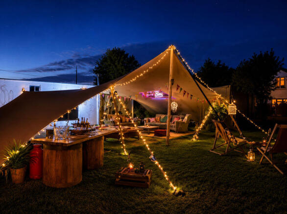 Twilight Stretch Tent