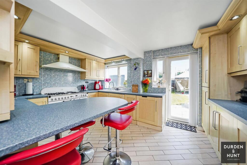 Solway, East Tilbury, RM18 - More