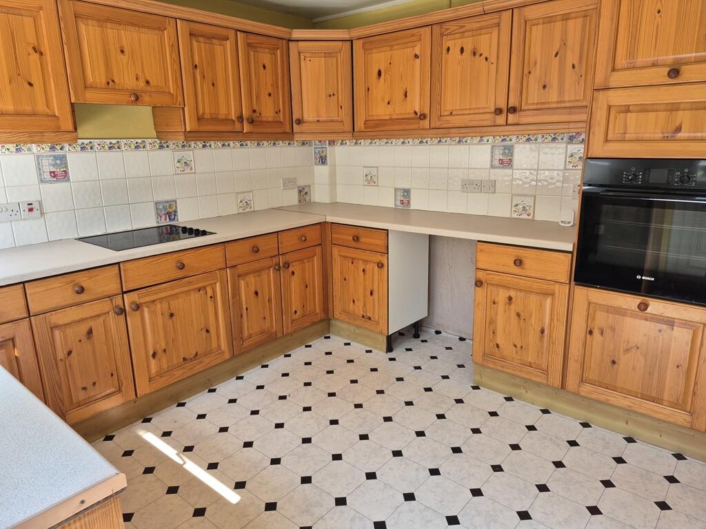 Midhurst, Teston Road, Offham, West Malling, Kent, ME19 5NS photo 4