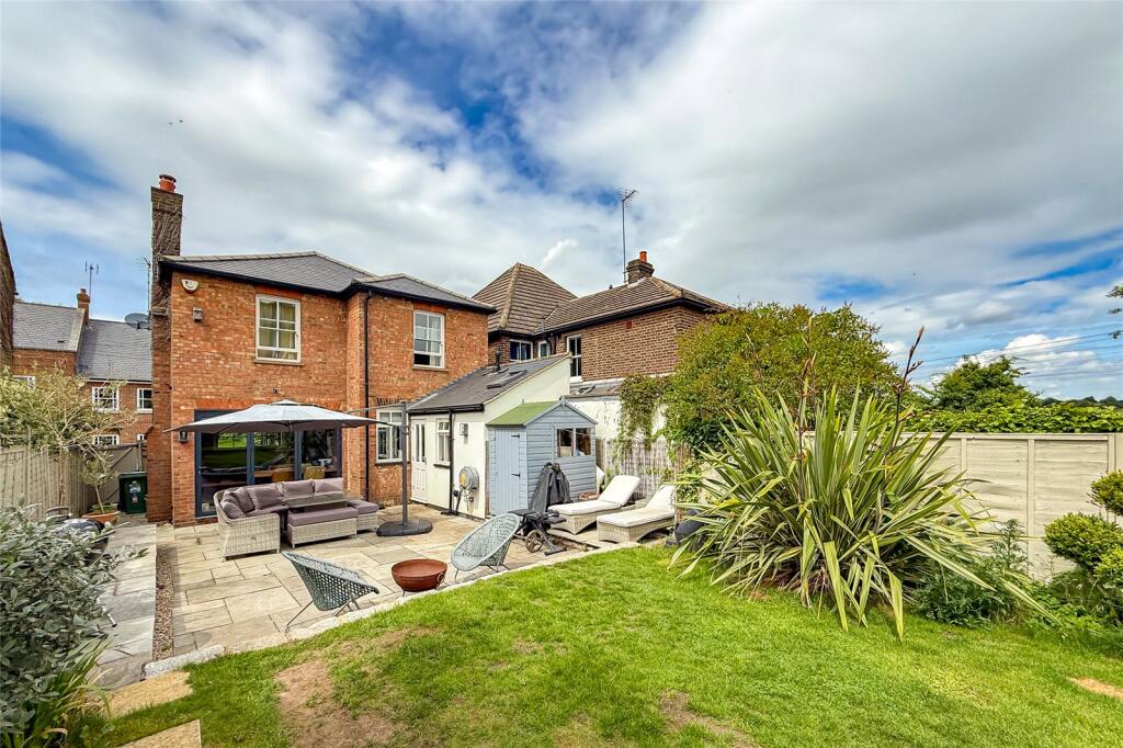 Main image of property: Cravells Road, Harpenden, Hertfordshire, AL5