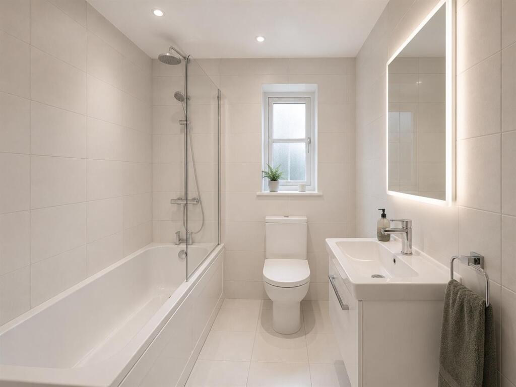 House in Basildon, Ramsden Crays - View 3