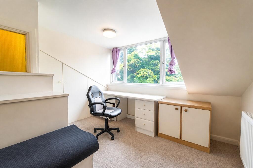 5 bedroom house for rent