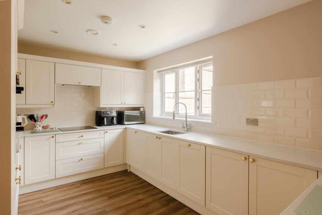 House in Bristol, Highbrook Park, Winterbourne - View 5