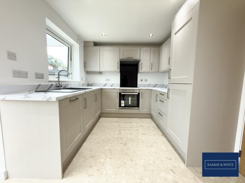 House in Merthyr Tydfil, Georgetown, Park - View 6