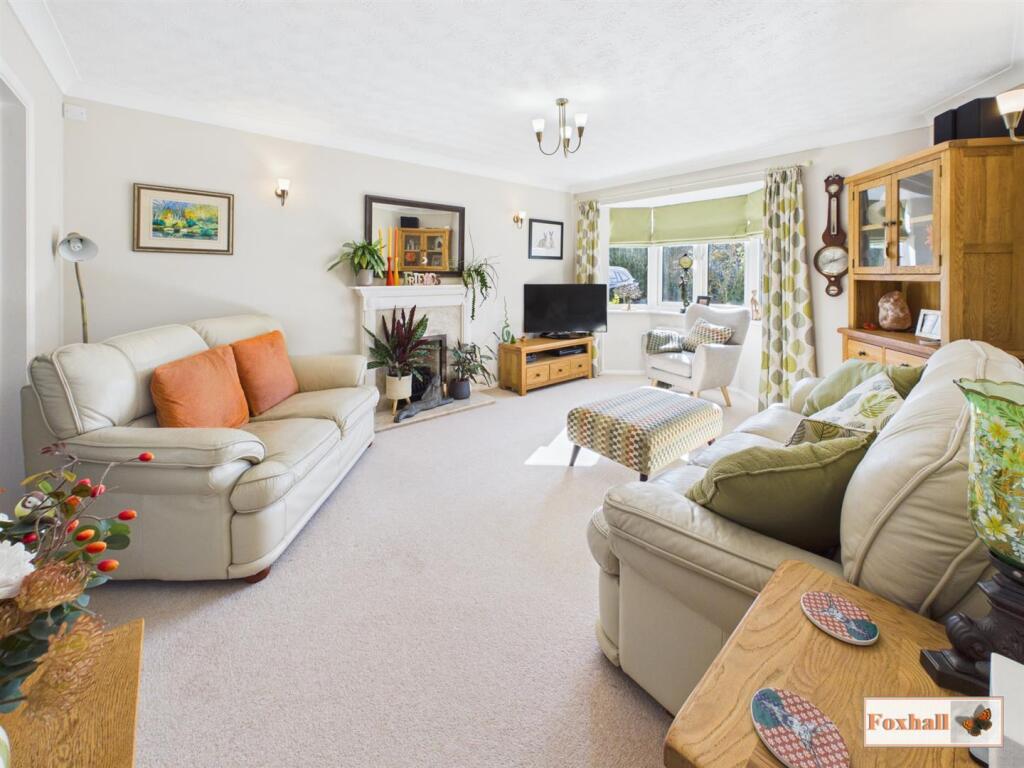 House in Ipswich - View 4