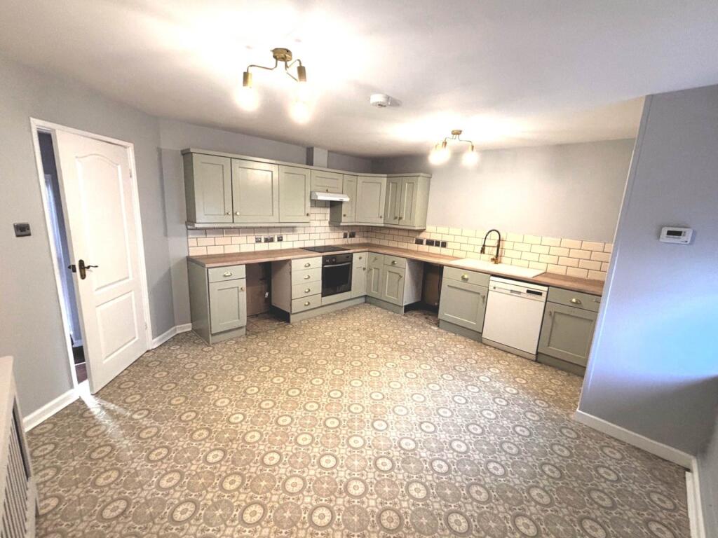 House in Shrewsbury - View 2