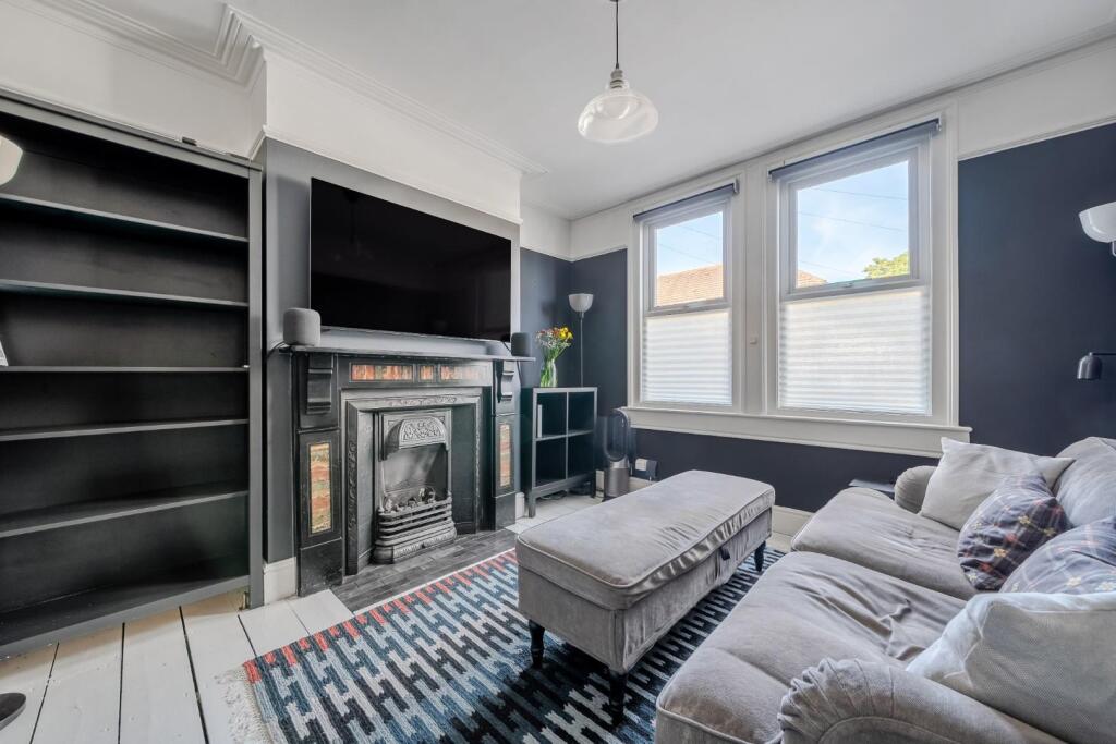 House in Bath - View 4