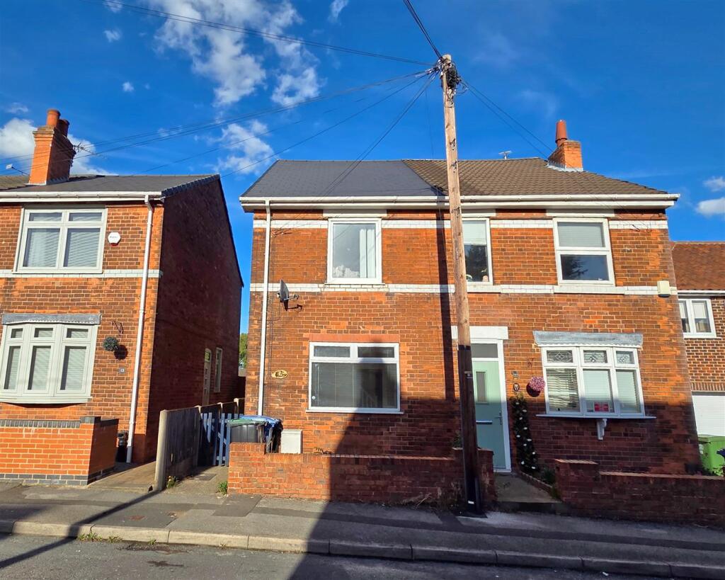 Main image of property: King Street, Mansfield Woodhouse, Mansfield