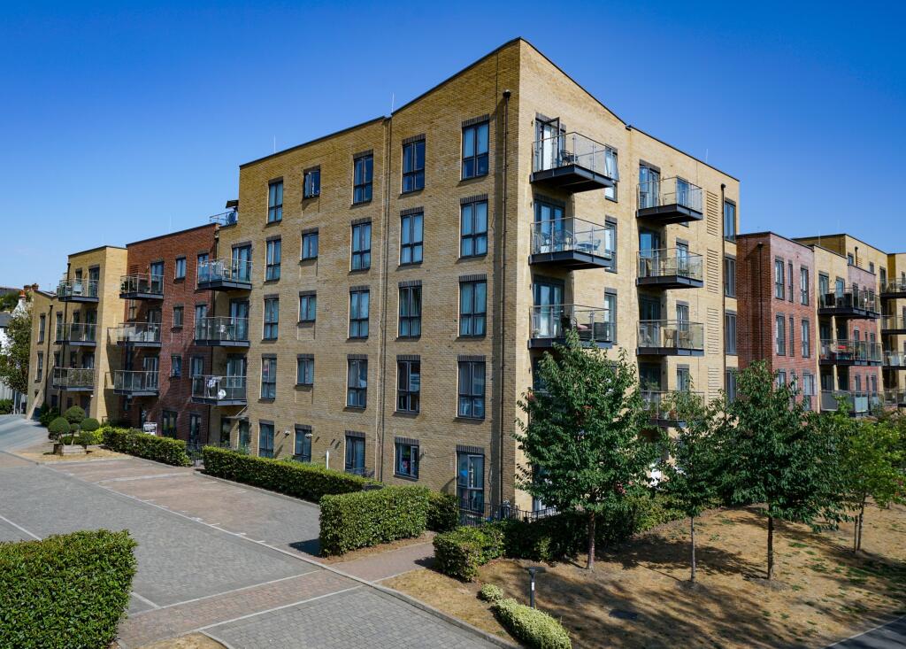 Main image of property: Regents House, Frogmore Road, Apsley