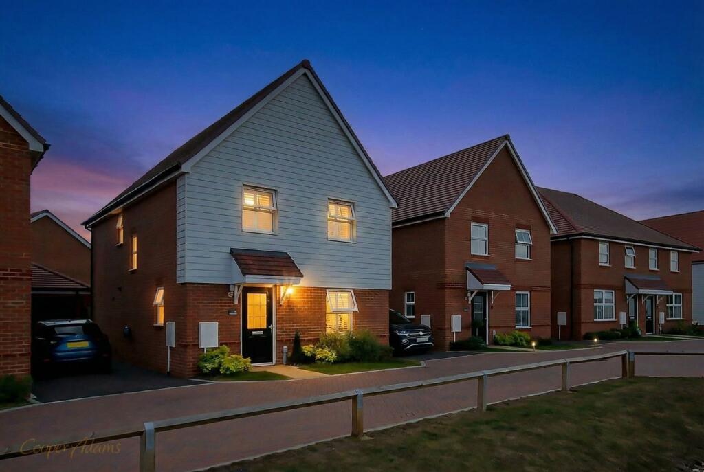 Main image of property: Bishopp Copse, Angmering, BN16