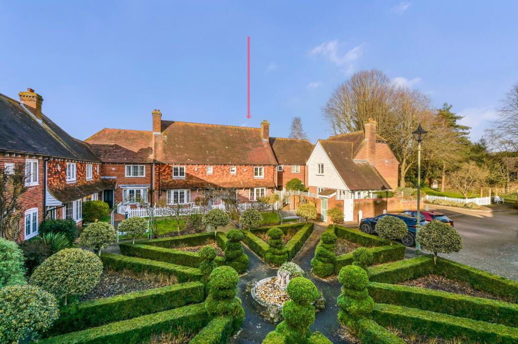 3-bed terraced on Stonegate, Wye, Ashford, Kent, TN25, £550,000