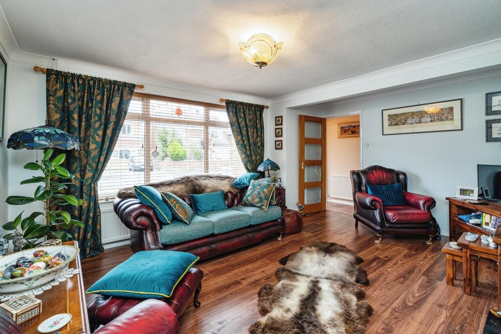 St. Annes Way, Spalding - View 5