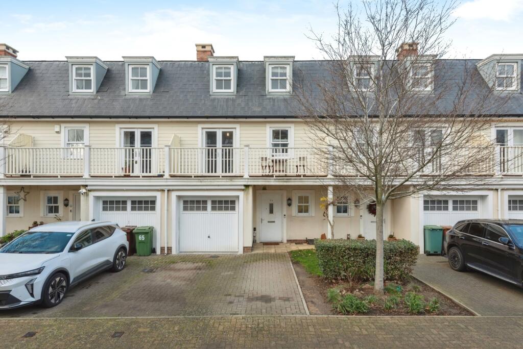 Main image of property: Westmount Close, Worcester Park, Surrey, KT4