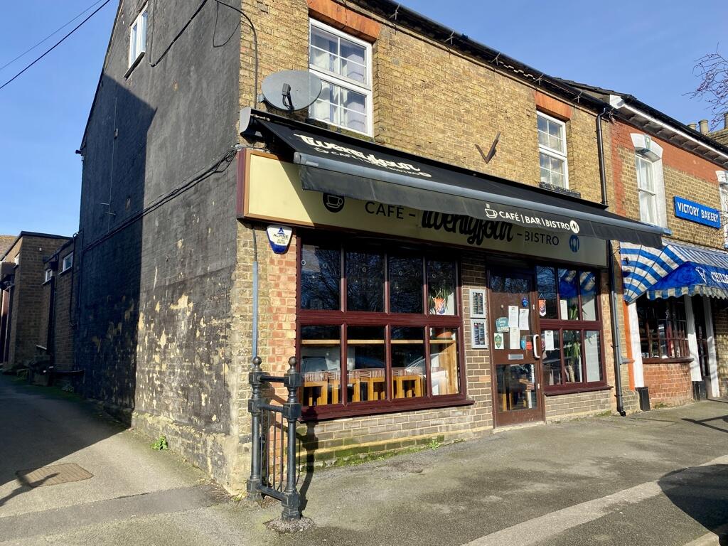 Main image of property: 24 High Street, Toddington, Dunstable, Bedfordshire, LU5
