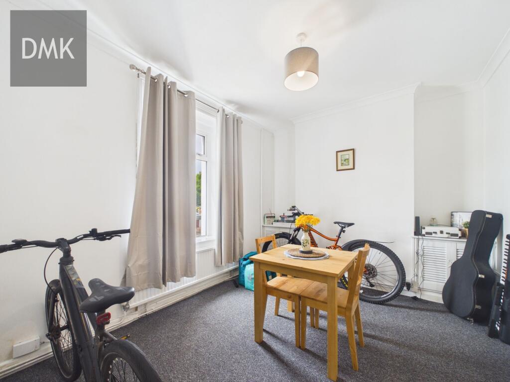 House in Swansea - View 4