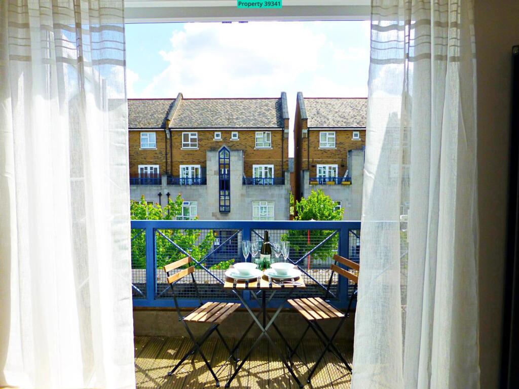 3 bedroom maisonette for rent