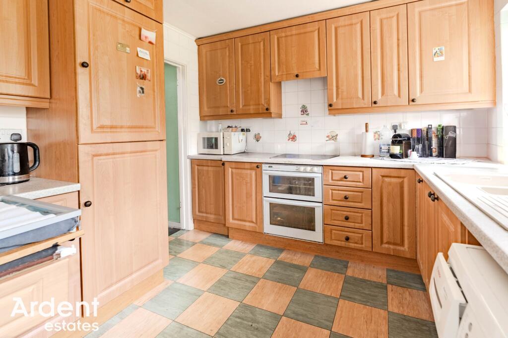 Gleneagles Way, Hatfield Peverel, CM3 photo 5