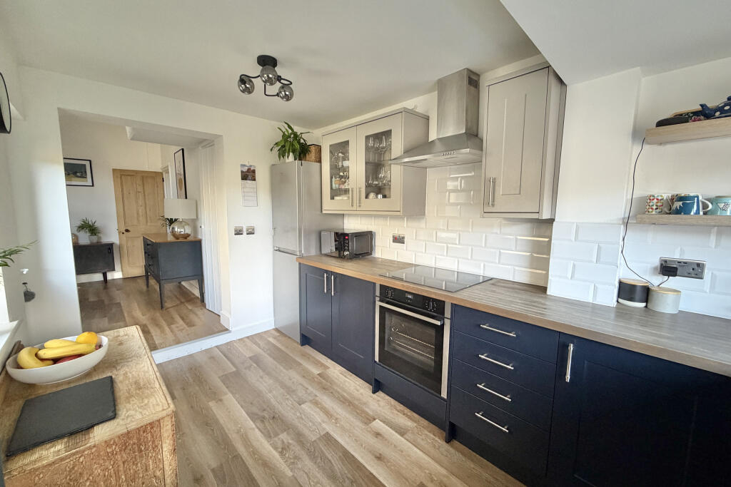 House in Hythe, Orchard Valley - More